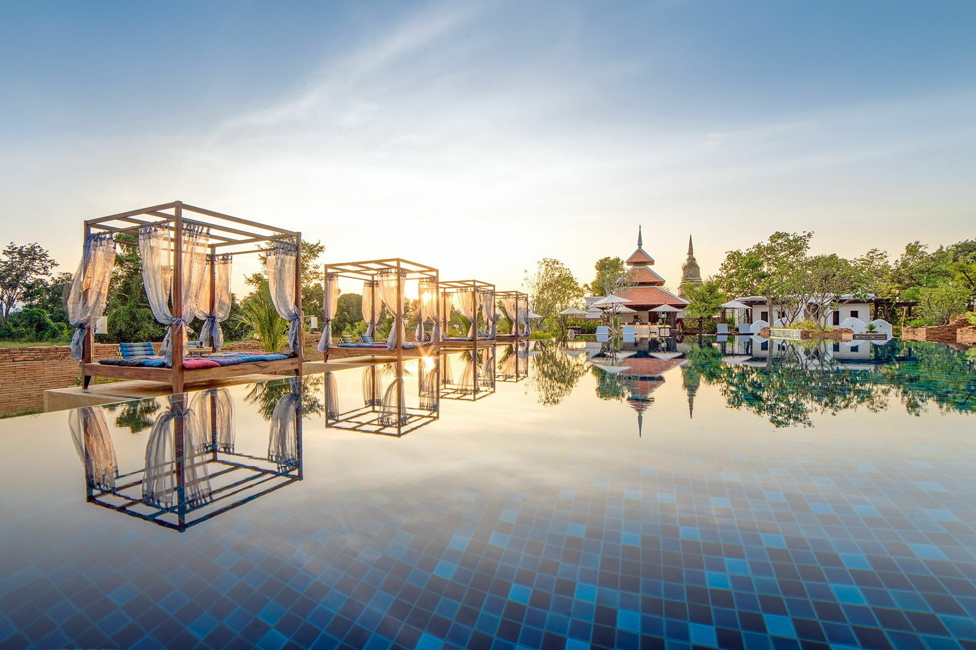 Sriwilai Sukhothai Exterior photo